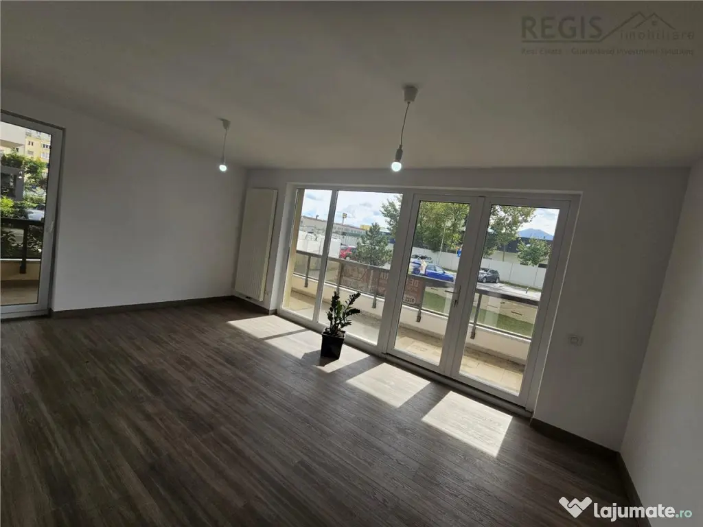 Spatiu Comercial 85mp URBAN PLAZA 