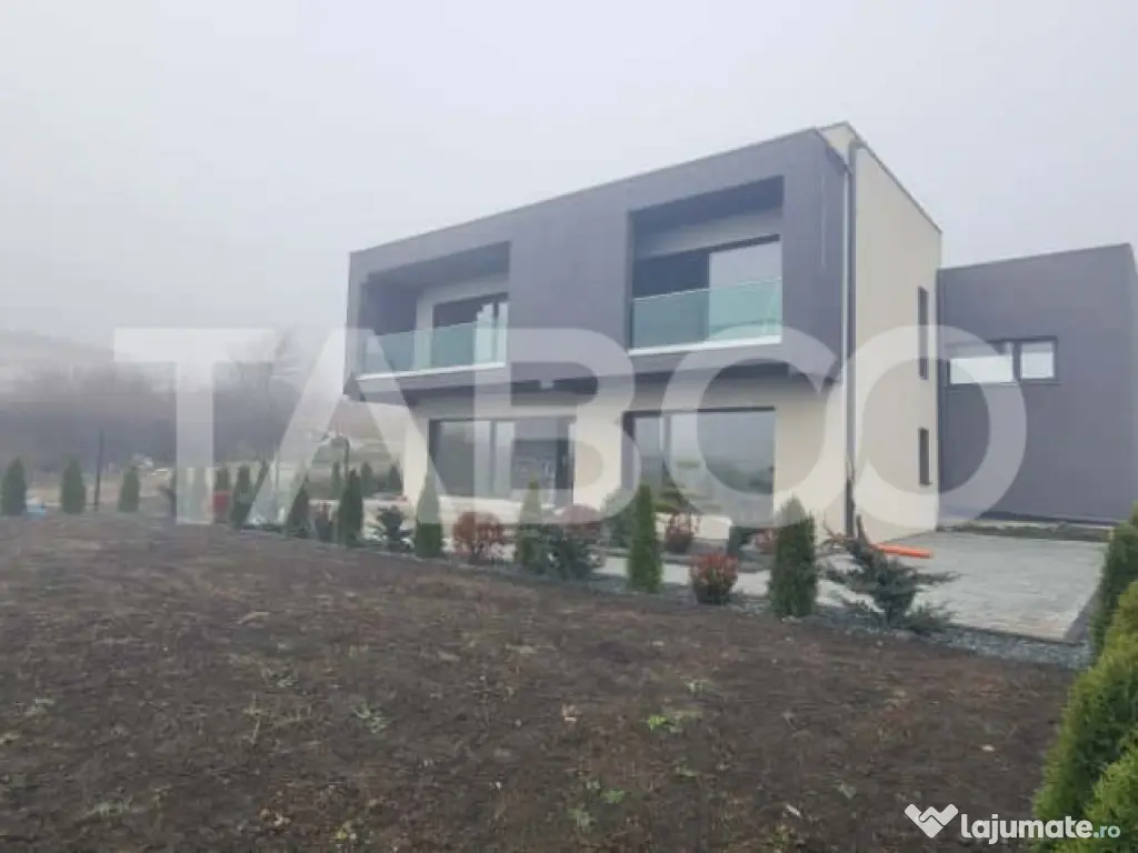 Casa individuala spatioasa Selimbar - pret excelent 