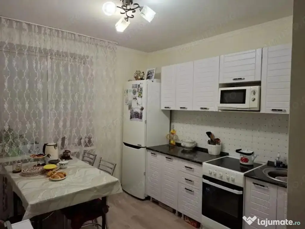 Garsoniera in zona Izvor 