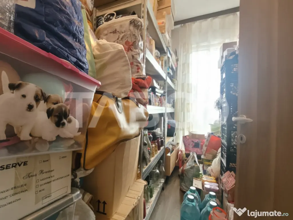 Apartament de vanzare 3 camere 2 bai etaj 1 zona Brana Selim