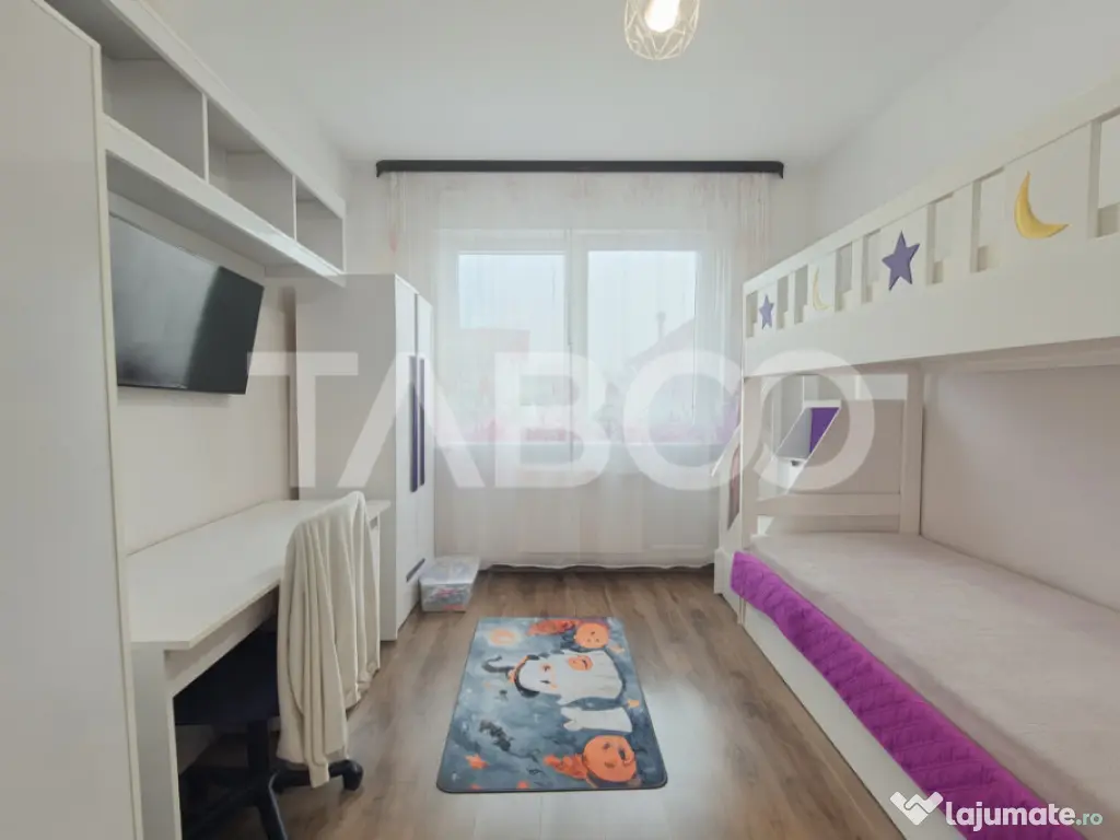 Apartament de vanzare 3 camere 2 bai etaj 1 zona Brana Selim