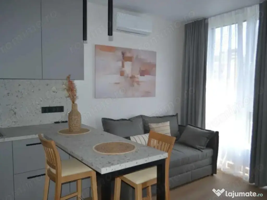 Garsoniera in zona Piata Victoriei 