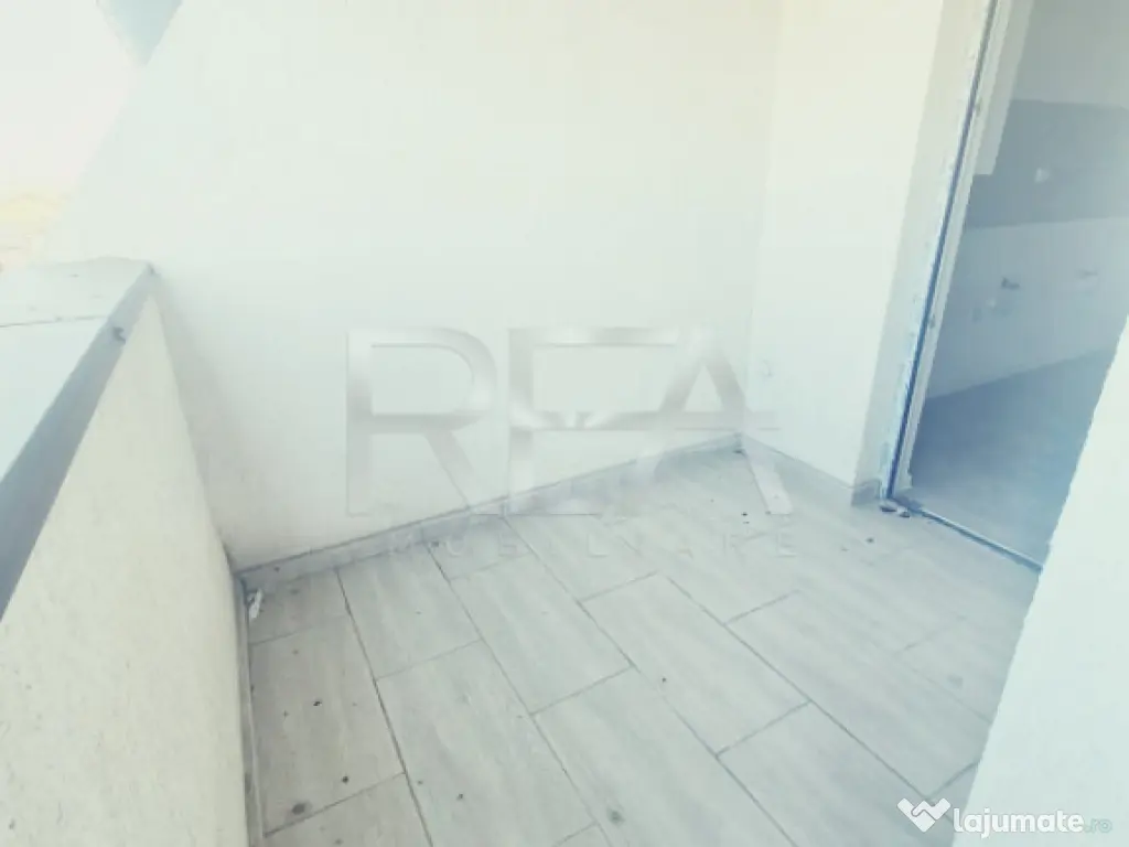 Apartament cu 4 camere în zona Trapezului 