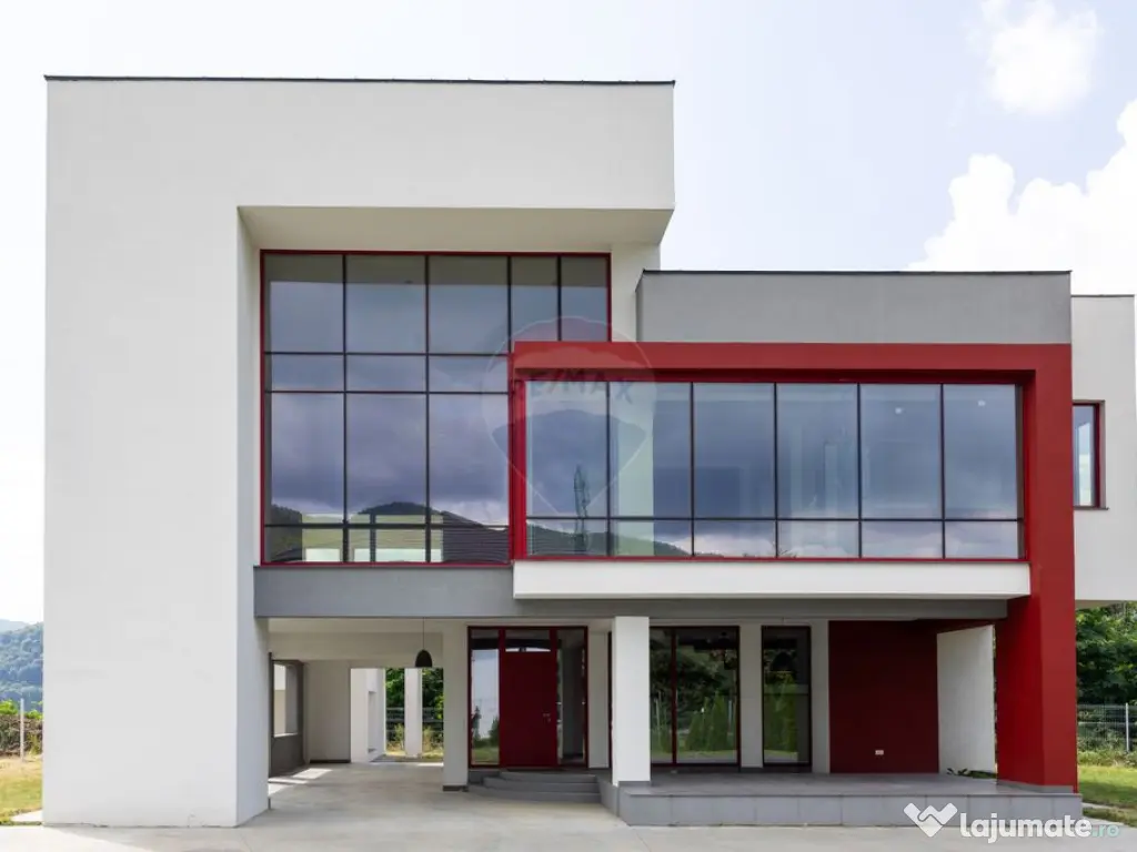 Casa de vanzare - Zona Ursulet Piatra Neamt