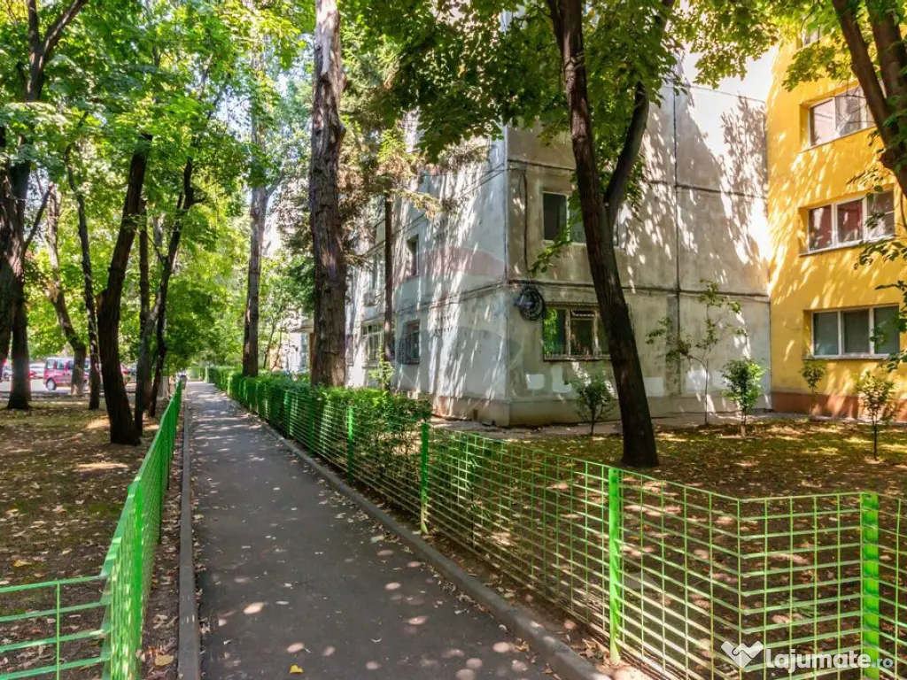 Apartament cu 3 camere de vânzare/Brancoveanu/ 
