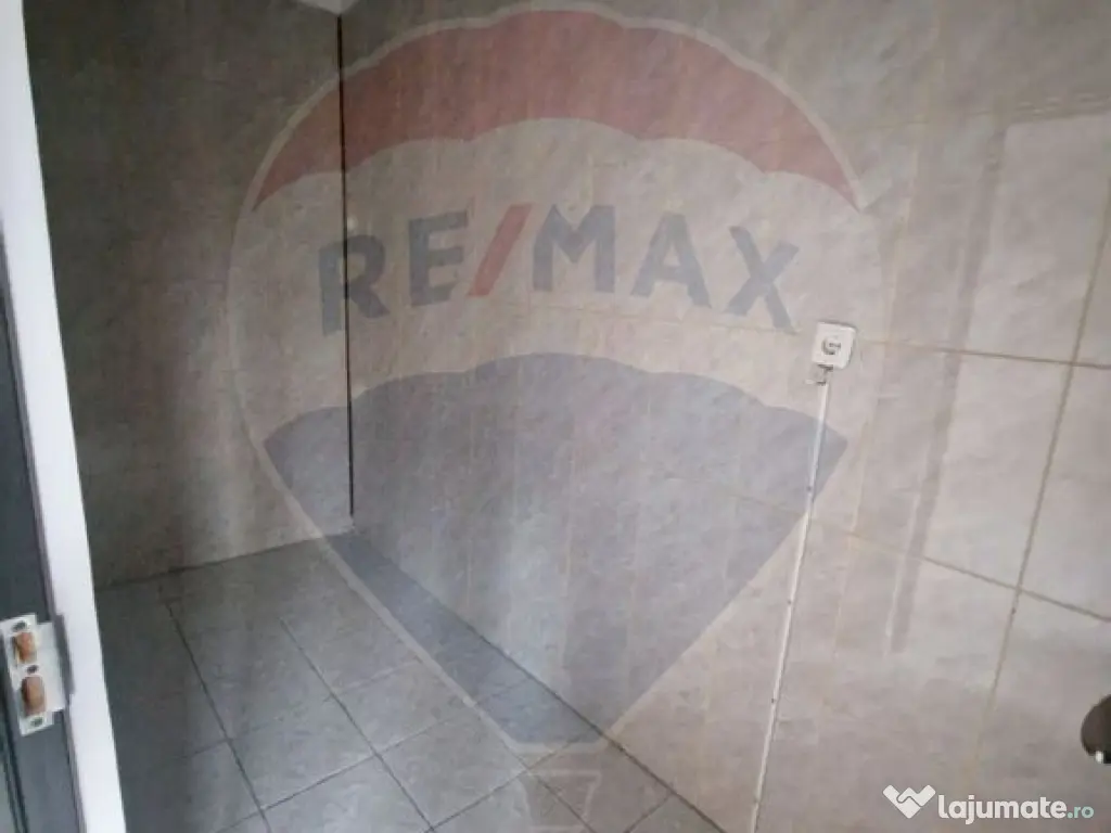 Vilă spațioasă de închiriat – 1 Mai, Piatra Neamț 