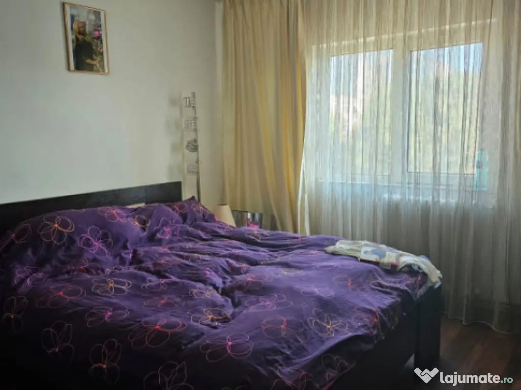 Apartament 4 camere zona Faleza Nord