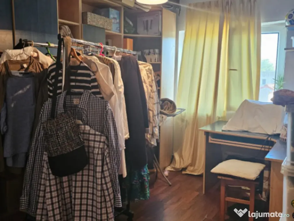 Apartament 4 camere zona Faleza Nord