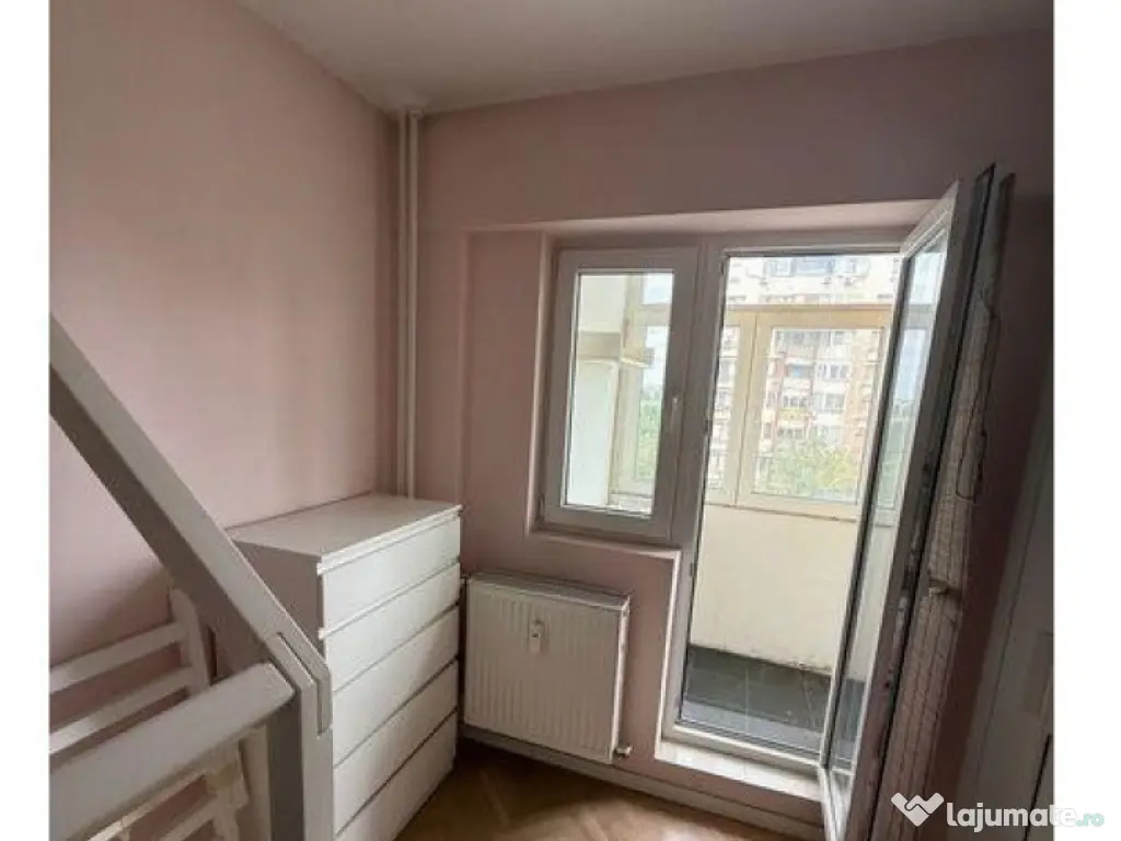 Apartament 3 camere parcul Tineretului