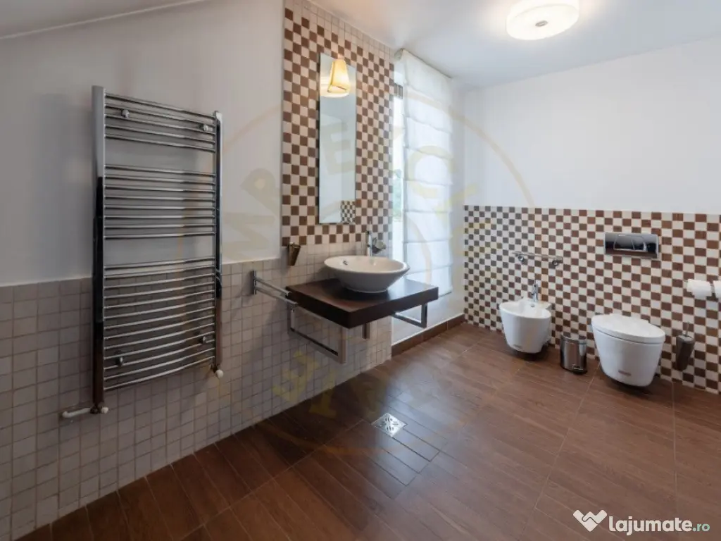 Resedinta exclusivista -Pitesti zona Gavana-smart home/spa!