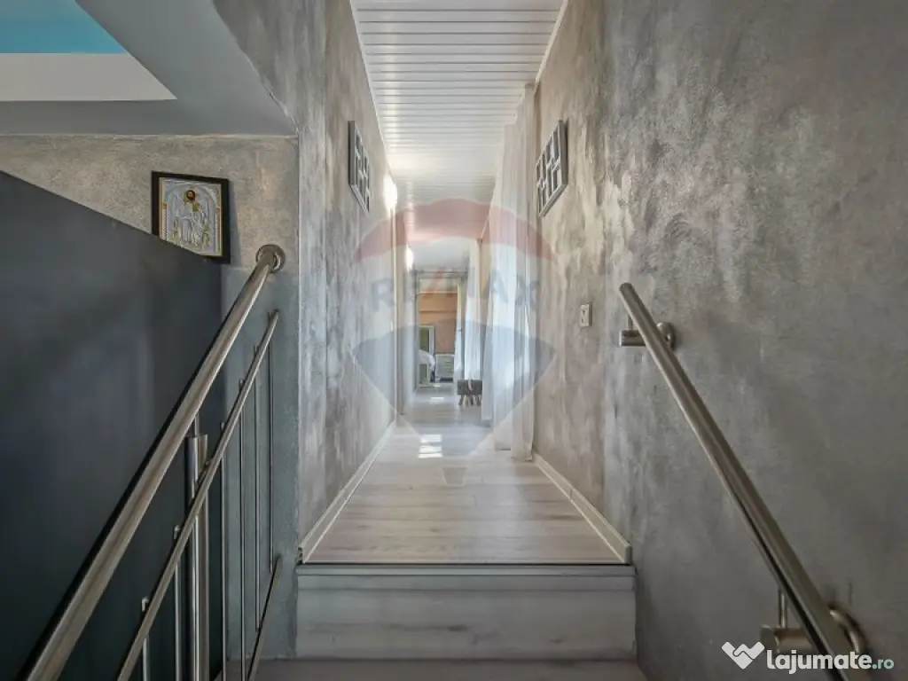 Casă / Vilă Săsească cu 6 camere de vânzare in Vulca... 