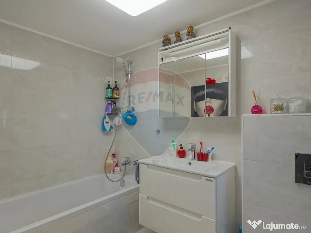 Casă / Vilă Săsească cu 6 camere de vânzare in Vulca... 