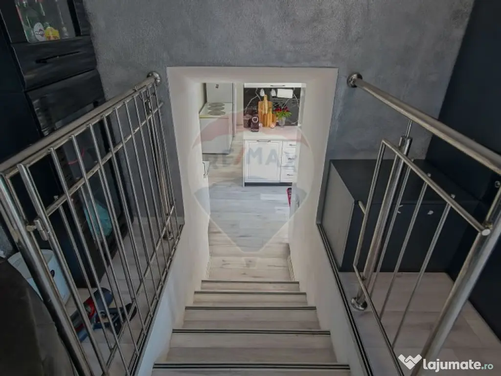 Casă / Vilă Săsească cu 6 camere de vânzare in Vulca... 