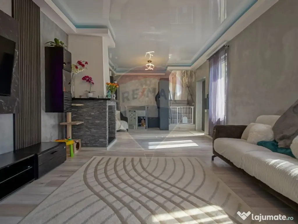 Casă / Vilă Săsească cu 6 camere de vânzare in Vulca... 