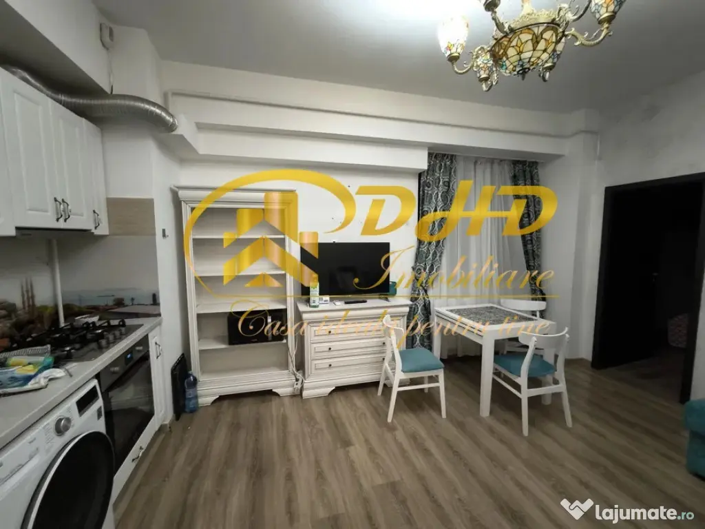 Apartament cu 3 camere situat în zona Lazăr 