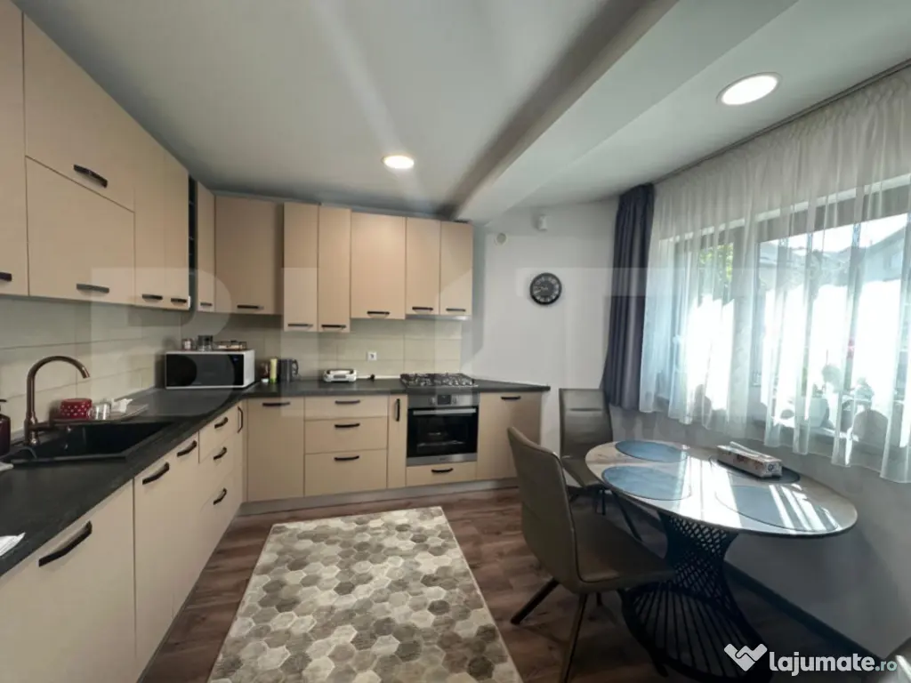 Casa moderna cu terasa, foisor, gradina 500mp