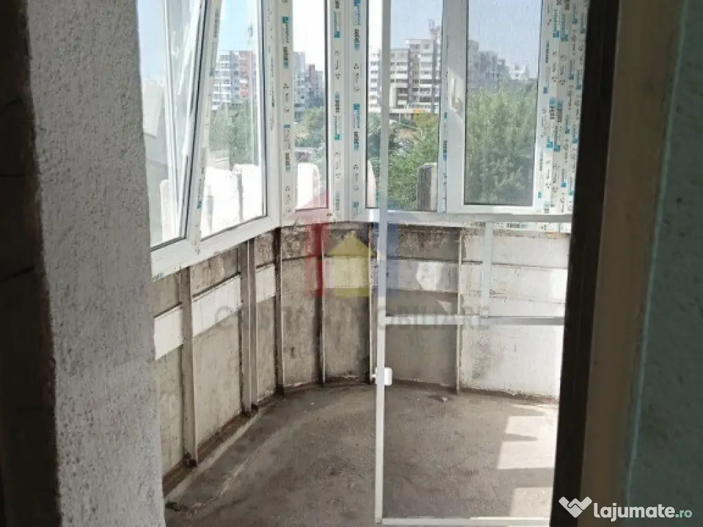 LIBER! 2 camere confort 1 decomandat, Buzaului - Scoala 2