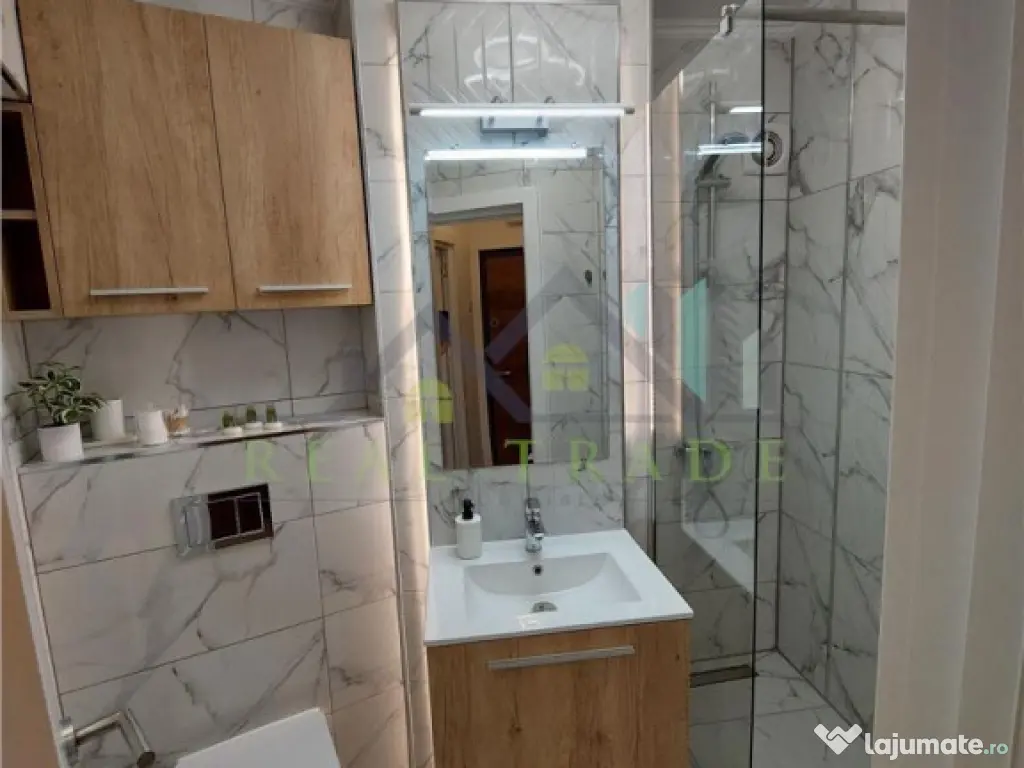 Garsoniera decomandata Astra-Zorilor