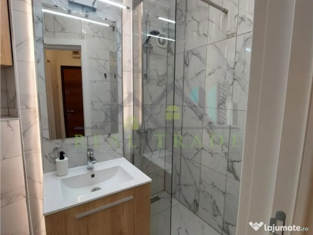 Garsoniera decomandata Astra-Zorilor