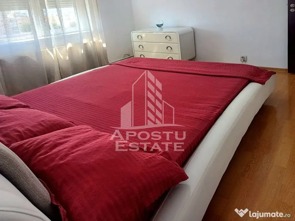 Apartament 3 camere Micalaca 82 mp