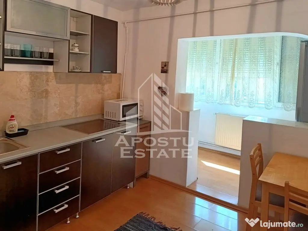 Apartament 3 camere Micalaca 82 mp