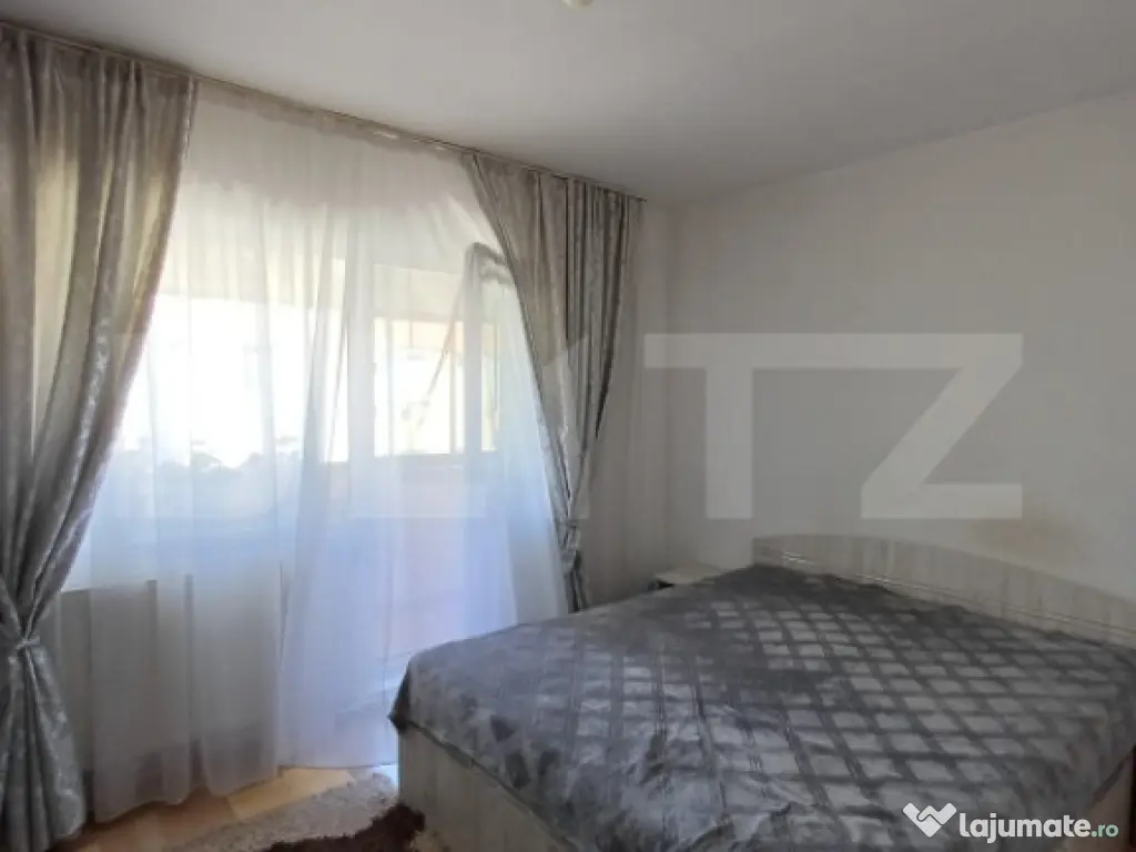 Apartament 3 camere, 74 mp zona centrala in Campia Turzii