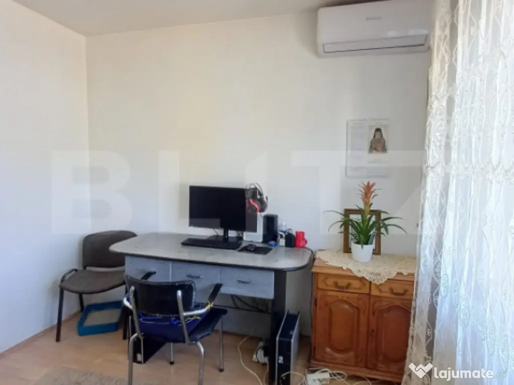 Apartament 3 camere, 74 mp zona centrala in Campia Turzii