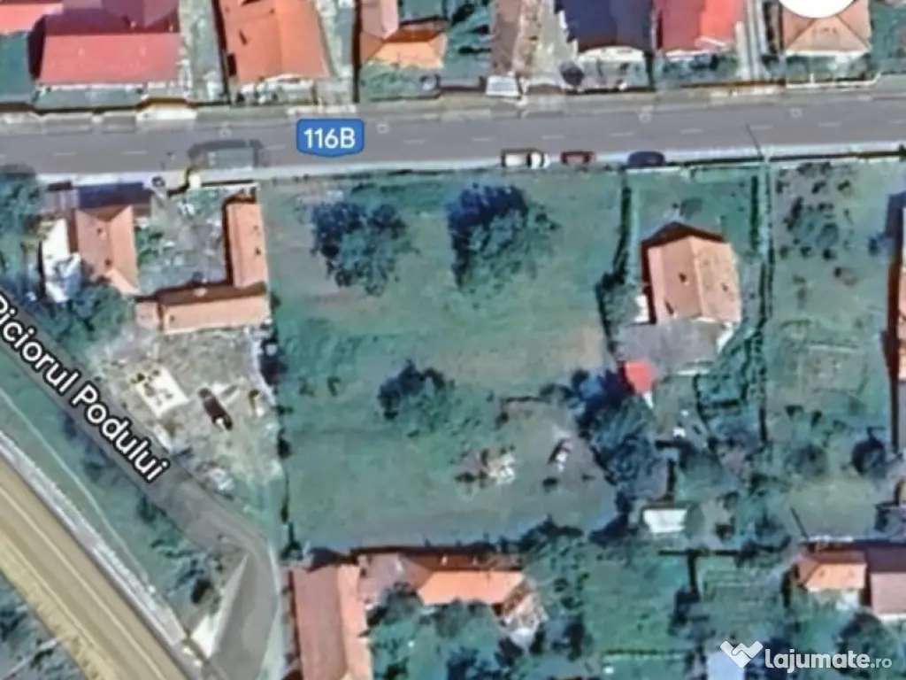 Oportunitate de investiție! Teren construibil 2.300 mp, sat 