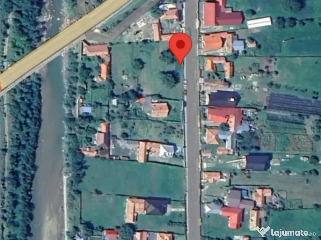 Oportunitate de investiție! Teren construibil 2.300 mp, sat 