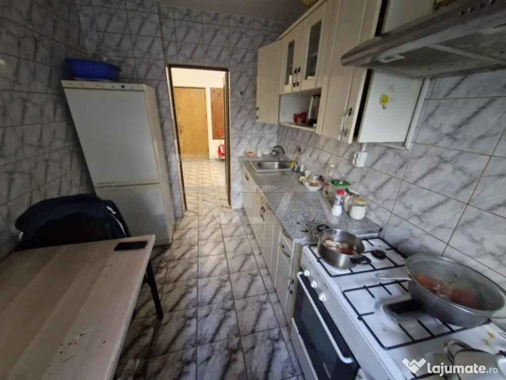 2 camere Bloc 1979 reabilitat - Basarabia - Diham - Arena Na 