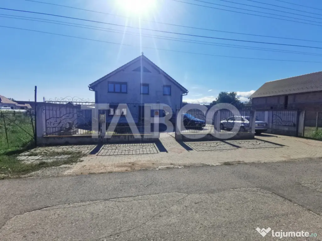 Casa individuala cu 5 camere in localitatea Miercurea Sibiul