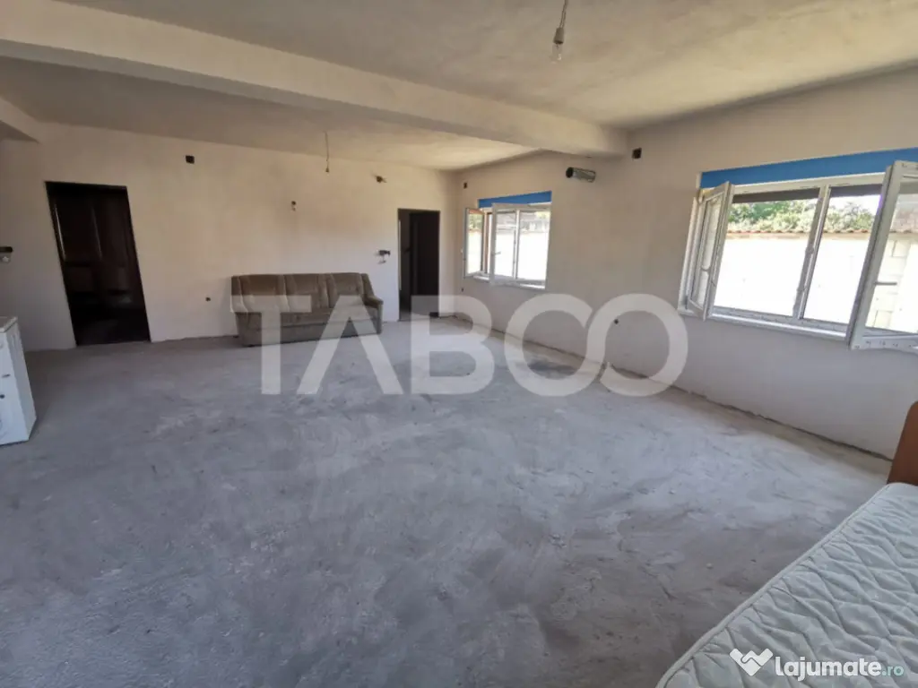 Casa individuala cu 5 camere in localitatea Miercurea Sibiul