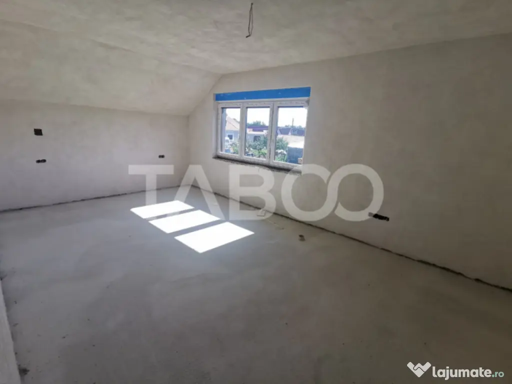 Casa individuala cu 5 camere in localitatea Miercurea Sibiul