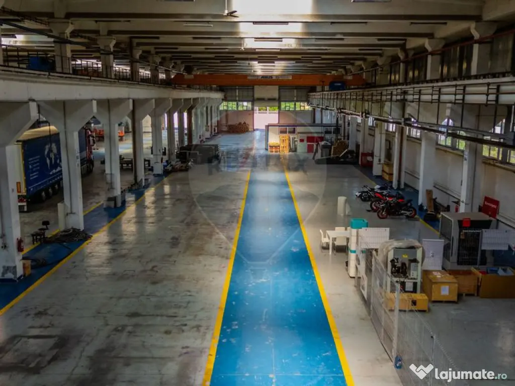 2 tronsoane hala |2 poduri rulante 10/18 T, Parcare, Prod... 
