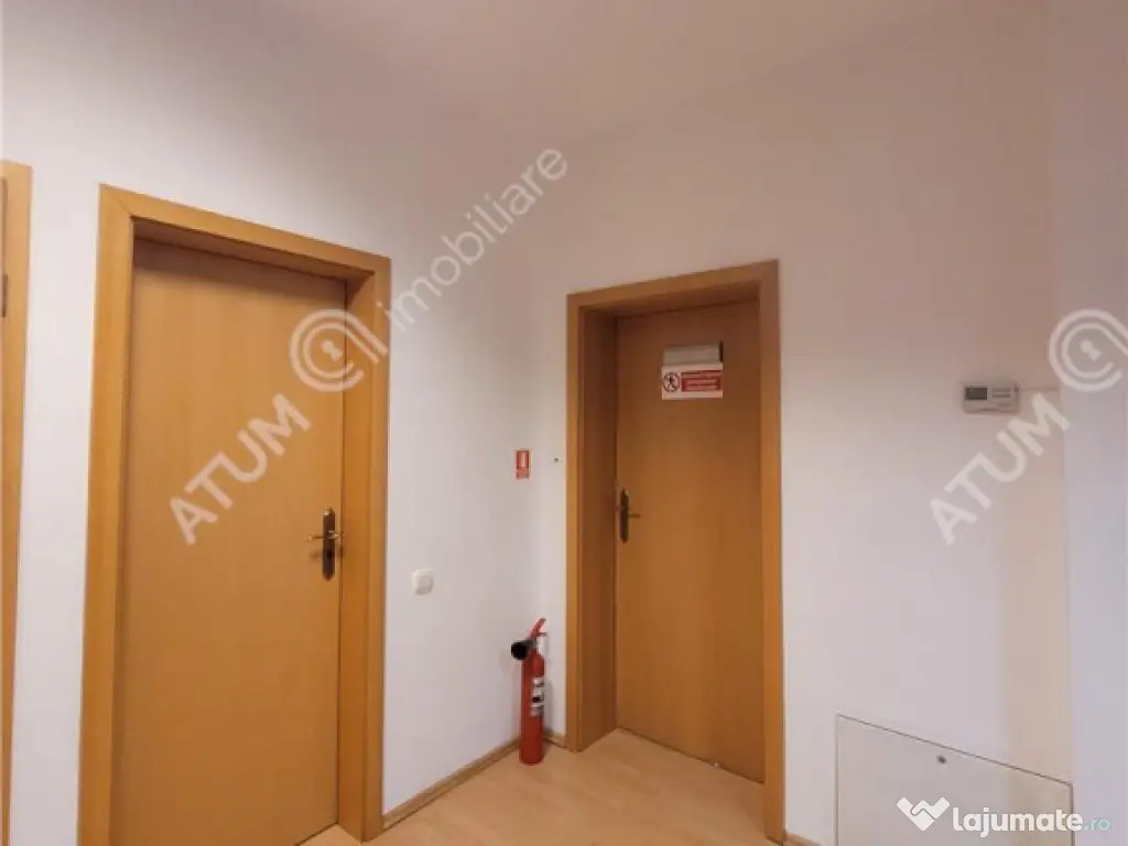 Spatiu de birouri decomandat 2 camere in zona centrala din S 