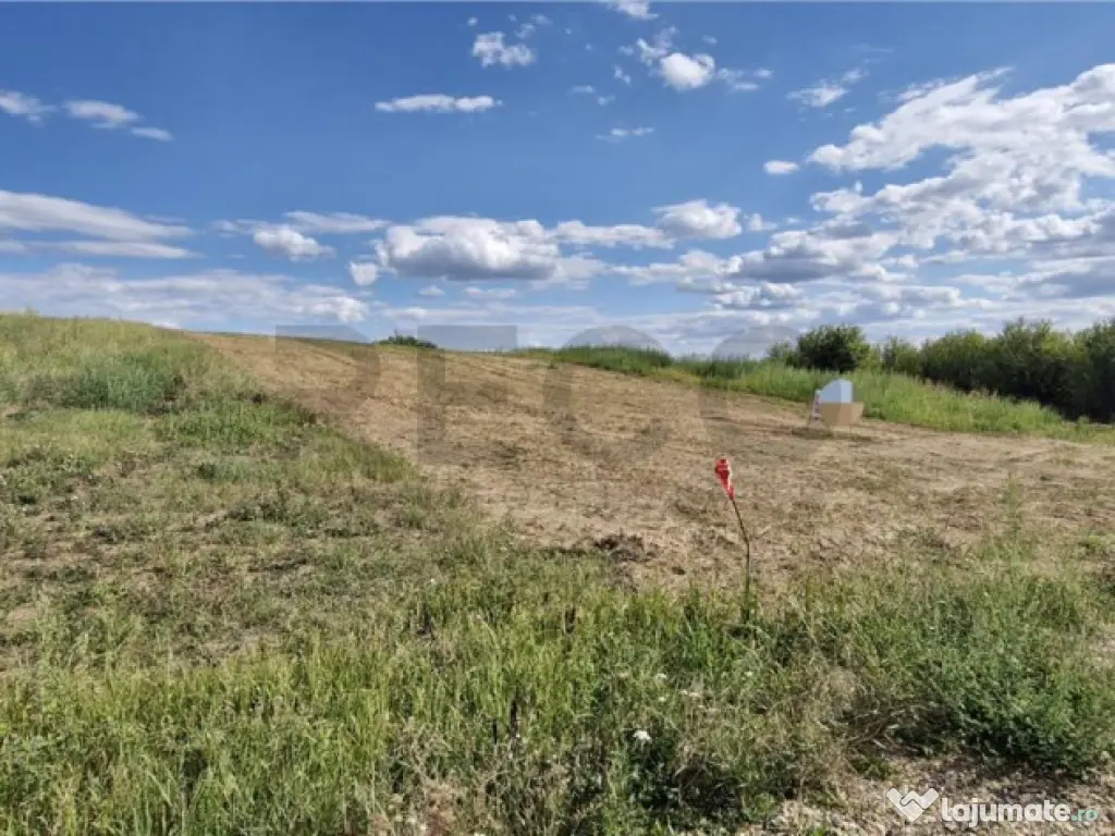 RECO Teren intravilan in Oradea zona Dealuri 