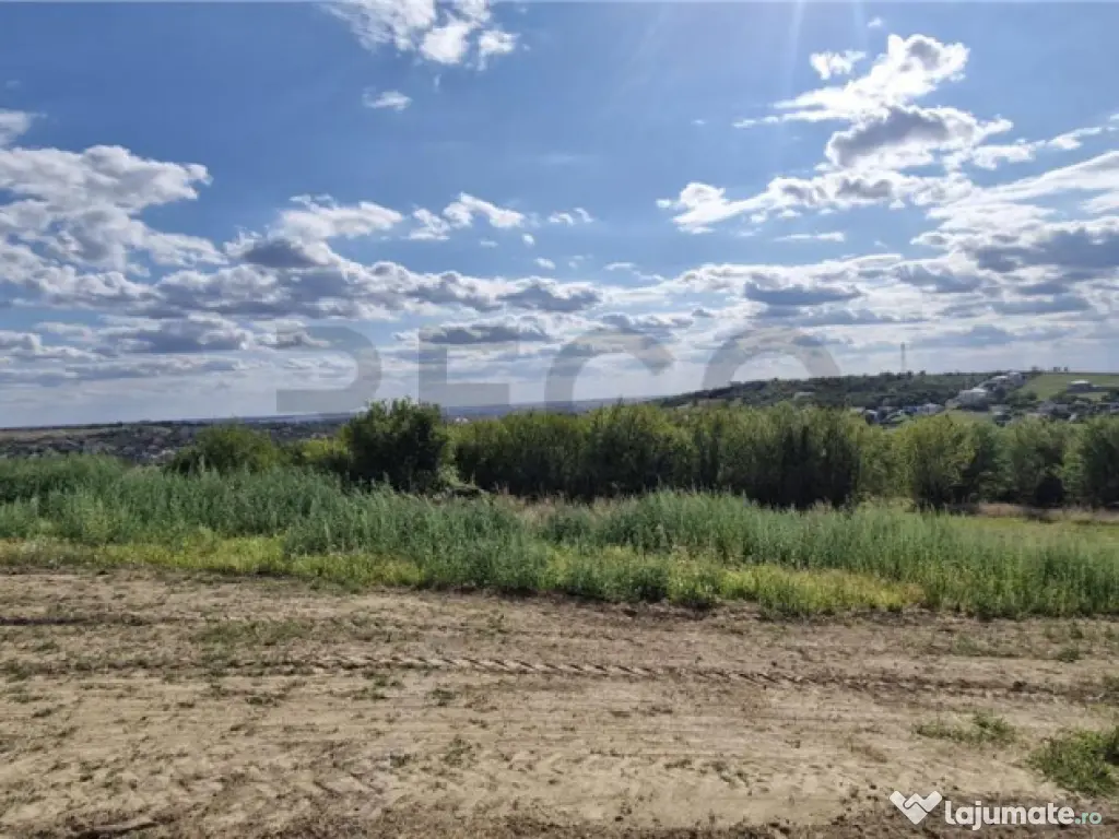 RECO Teren intravilan in Oradea zona Dealuri 