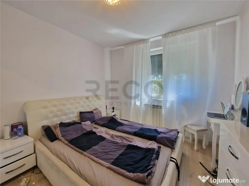 RECO apartament 3 camere Rogerius 