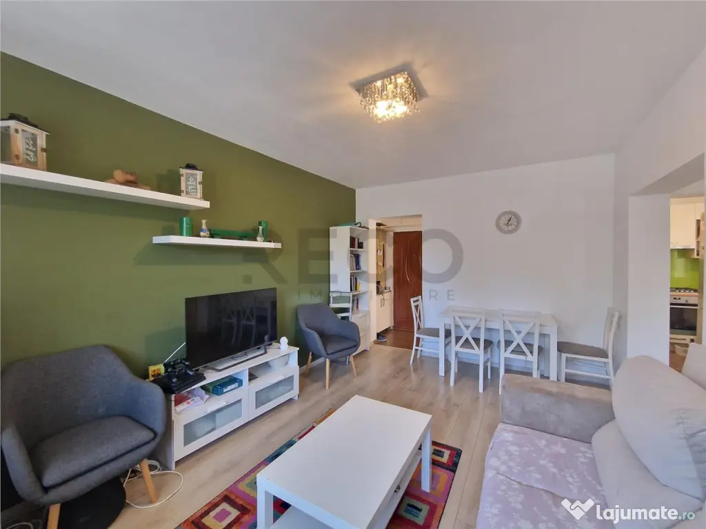 RECO apartament 3 camere Rogerius 
