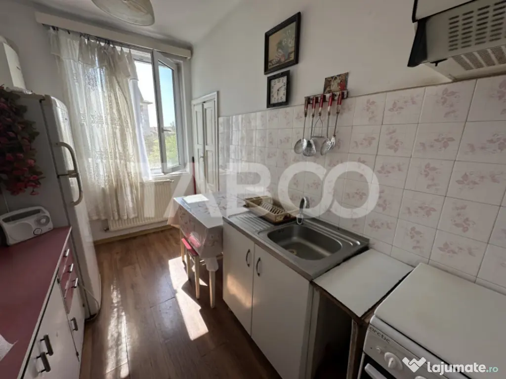 Apartament 2 camere 47 mpu decomandat 2 boxe la subsol garaj