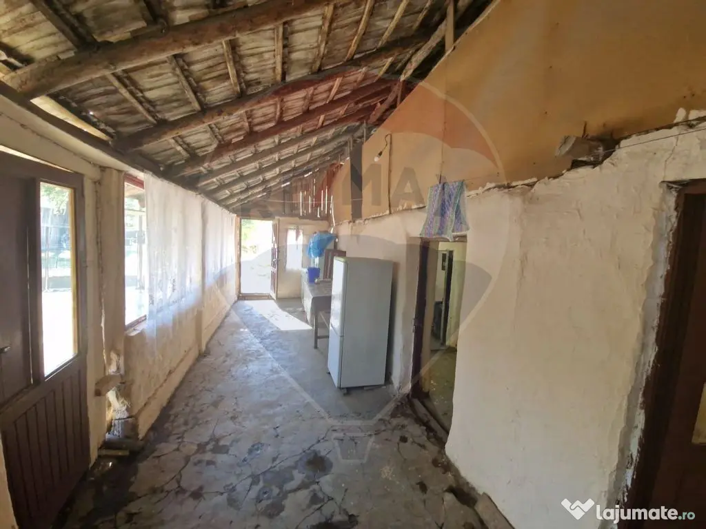 Casă / Vilă cu 3 camere de vânzare 