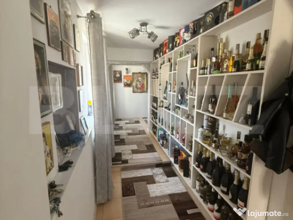 Casa/Vila multifunctioanala 230 mp utili, 520 mp teren, zon 