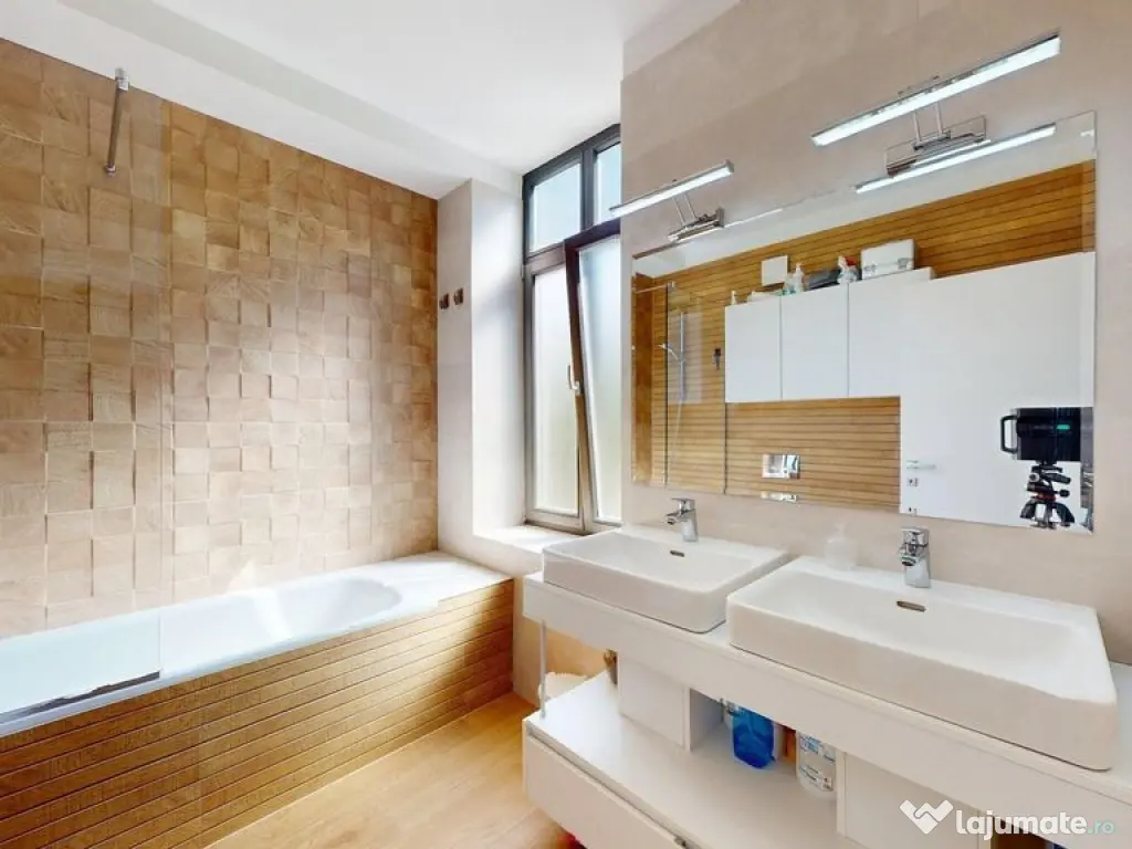 Apartament elegant 2 camere Ansamblu Carmen Sylva Unirii 