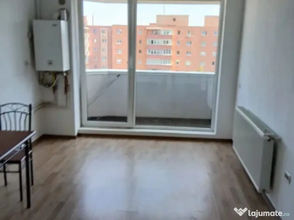 Apartament 2 camere, tip studio - zona Astra