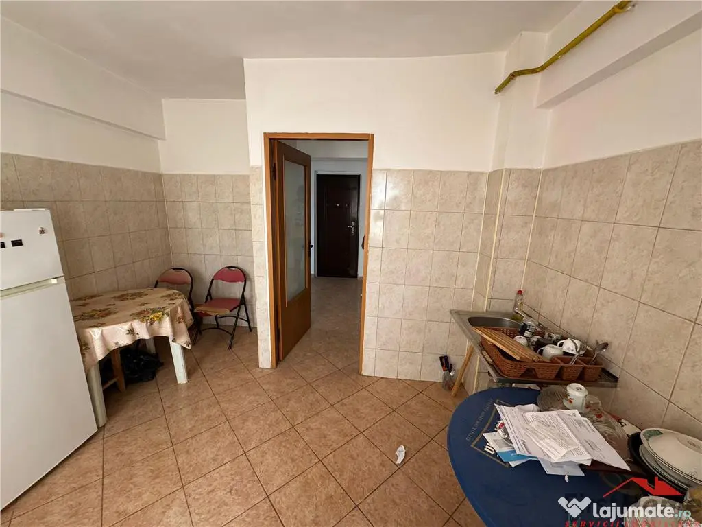 Apartament 2 camere, 60mp garaj proprietate, etaj 4 cu aco 