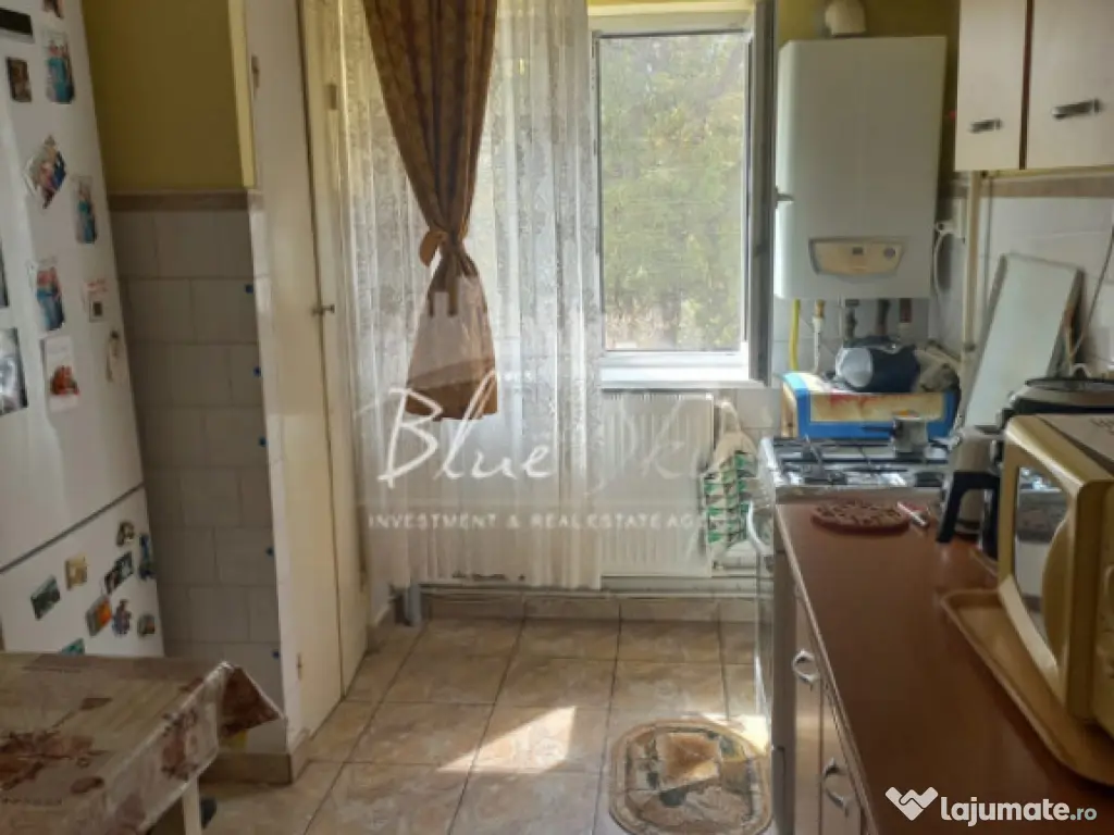 Dacia /Bdul Tomis - Apartament 3 cam ,2 bai , 2 balcoane 