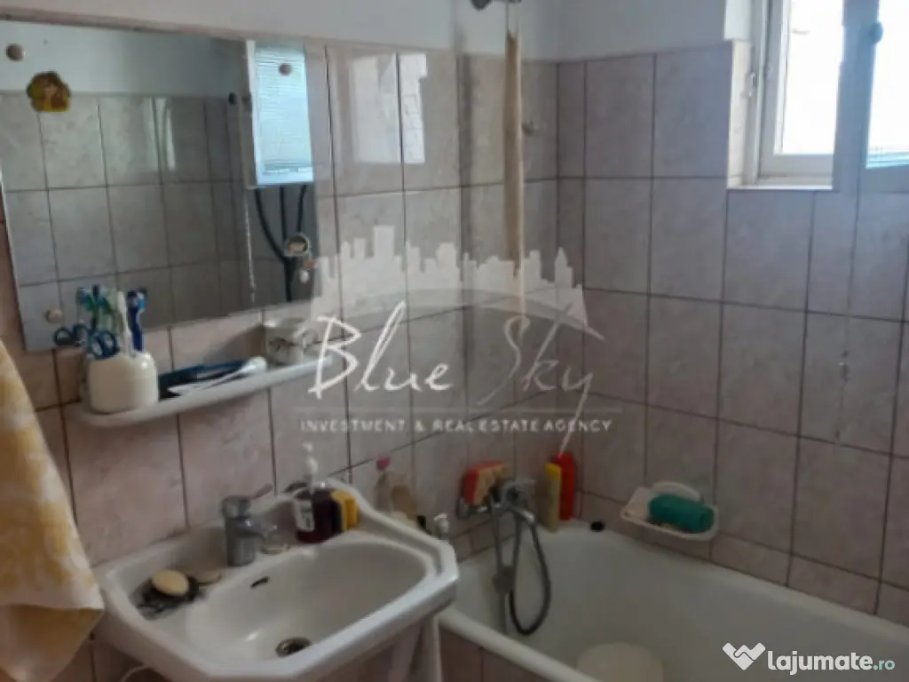 Dacia /Bdul Tomis - Apartament 3 cam ,2 bai , 2 balcoane 