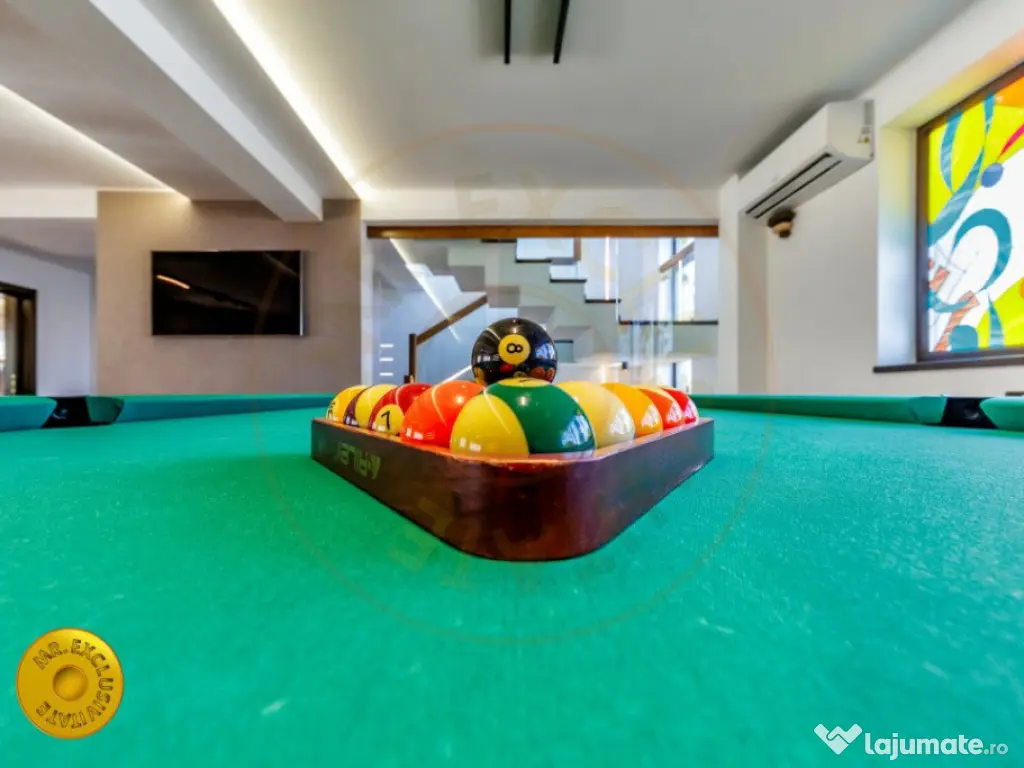 Casa cu jacuzzi, piscina încălzita si crama unde fiecare z 