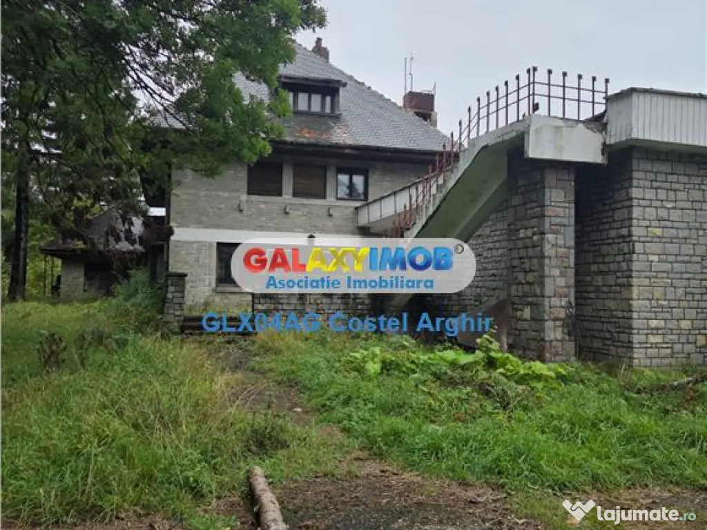 Vindem Vila-Pensiune in Sinaia , teren 6290 mp intravilan CC 