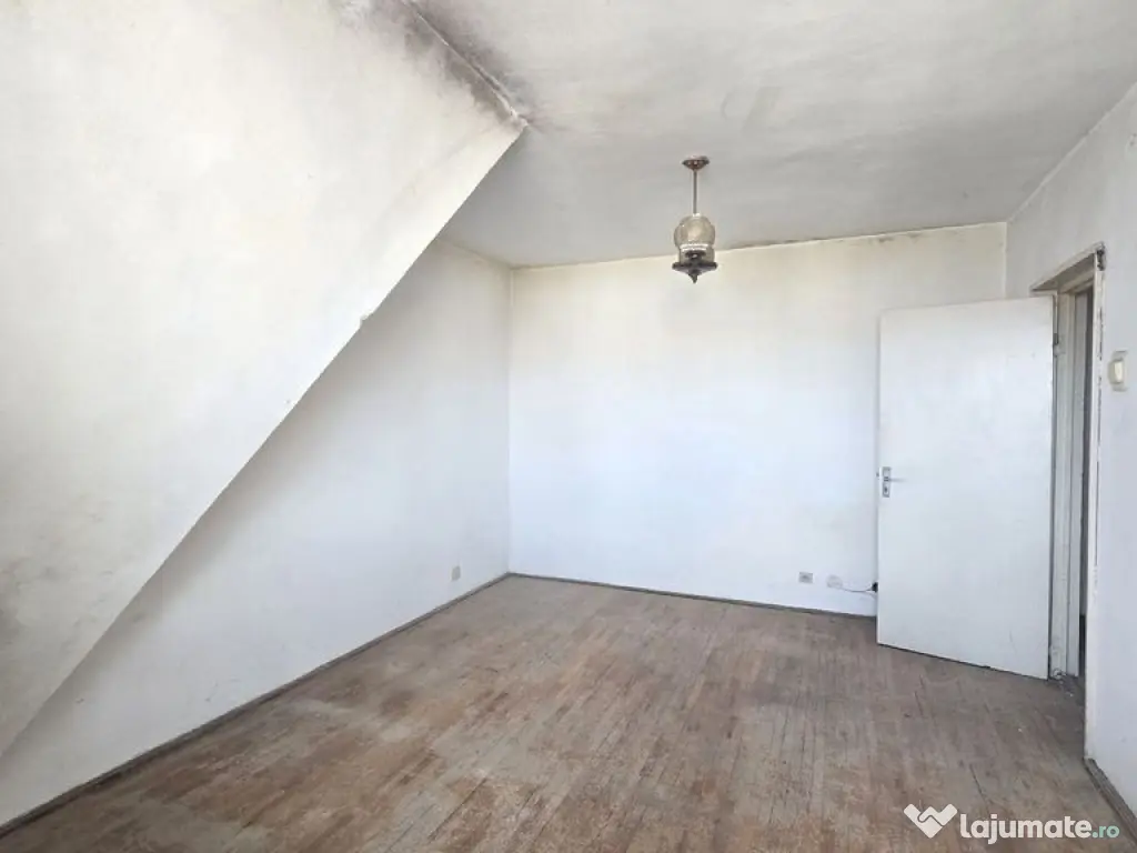 Apartament 2 camere, 43mp,decomandat,ultracentral,Covasna 